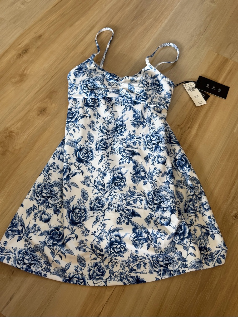 Abercrombie & Fitch White Dress with Blue Floral Print